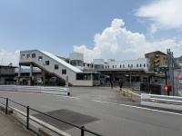 新松田駅南口写真２